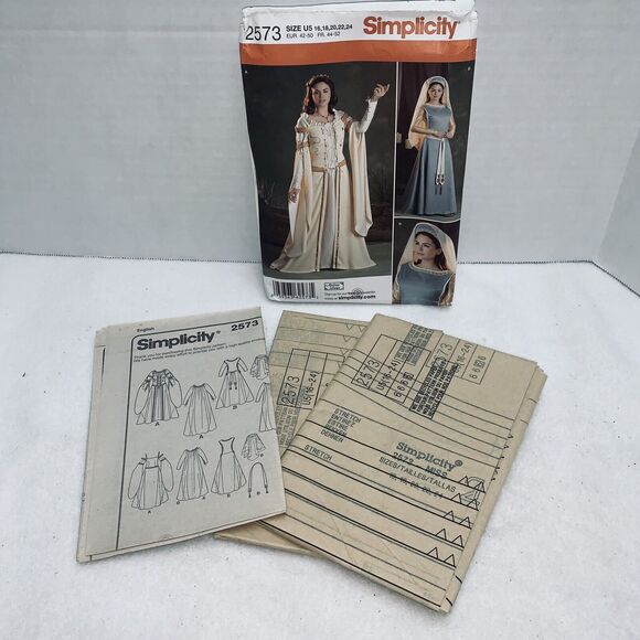 Simplicity 2573 sz U5 16-24 Bust 38-46 Renaissance Gown Costume New Bust 38-46 - Picture 2 of 6